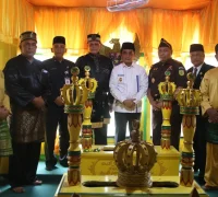 Wakil Wali Kota Pontianak Bahasan bersama Forkopimda dan jajaran Pemkot Pontianak berziarah ke Makam Kesultanan Pontianak di Batu Layang dalam rangkaian Hari Jadi ke 255 Pontianak, Kamis (22/10/2026).