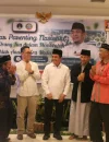 Wakil Wali Kota Pontianak Bahasan saat membuka Seminar Parenting Nasional di Hotel Transera Pontianak, Sabtu (31/10/2026).