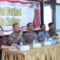 Pelaksanaan kegiatan Jum’at Curhat Polda Kalbar bersama warga di Pontianak Selatan menjelang Nataru 2025. (Dok. Polda Kalbar)