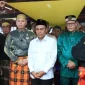 Wagub Kalbar Krisantus Kurniawan melantik pengurus YPBM se-Kalbar dan mendorong penguatan kerukunan lintas etnis serta pelestarian budaya.