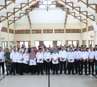 Wali Kota Singkawang Tjhai Chui Mie membuka Musrenbang RKPD 2027 tingkat Kecamatan Singkawang Tengah