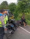 polisi membubarkan remaja yang diduga hendak melakukan balap liar saat ngabuburit di Jalan Sungai Selamat Siantan Hilir Pontianak Utara