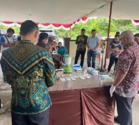 Kejari dan Forkopimda Sanggau memusnahkan barang bukti perkara pidana di Rupbasan Kelas II Sanggau.