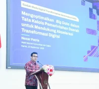 Wakil Menteri Komunikasi dan Digital Nezar Patria berbicara dalam seminar nasional tentang pemanfaatan big data di Yogyakarta Wakil Menteri Komunikasi dan Digital Nezar Patria berbicara dalam seminar nasional tentang pemanfaatan big data di Yogyakarta. (Foto: Ardi W/Komdigi)