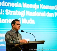 Wamenkomdigi Nezar Patria memberikan kuliah tamu tentang peran generasi muda dalam pengembangan AI di Universitas Brawijaya, Malang. Wamenkomdigi Nezar Patria memberikan kuliah tamu tentang peran generasi muda dalam pengembangan AI di Universitas Brawijaya, Malang. (Komdigi)
