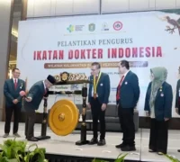 Sekda Kalbar Harisson saat menghadiri pelantikan pengurus IDI Kalimantan Barat di Pontianak, Minggu (8/2/2026).