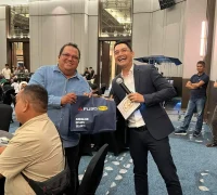 Promo Mitsubishi Fuso 55 Tahun dengan hadiah wisata untuk pembelian truk