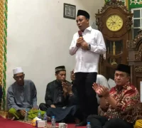 get (1) (1) Wakil Gubernur Kalbar Krisantus Kurniawan menyampaikan pesan persatuan dan keberagaman saat menghadiri Peringatan Maulid Nabi Muhammad SAW 1447 H di Masjid Jannatun Nalim, Pontianak.(instagram.com/krisantus_kurniawan)