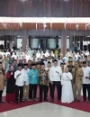 Gubernur Kalbar Ria Norsan saat halalbihalal masyarakat Ketapang di Pendopo Gubernur Kalbar, Sabtu (11/4/2026).