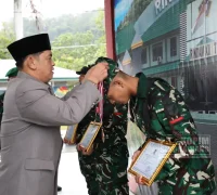 Penutupan Dikmata Singkawang Wawako Muhammadin hadir dalam upacara penutupan Dikmata Singkawang. (Prokopim Singkawang)
