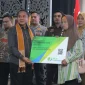 Pemkot Singkawang bersama BPJS Ketenagakerjaan luncurkan program jaminan sosial pekerja rentan. (MC Singkawang)
