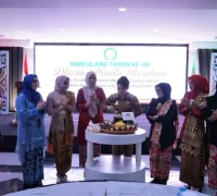 Wali Kota Singkawang Tjhai Chui Mie menghadiri peringatan HUT ke-26 Dharma Wanita Persatuan Kota Singkawang di Kantor Wali Kota. (Foto: MC Singkawang)