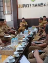 Bupati Sambas H. Satono memimpin rapat koordinasi perdana bersama kepala OPD di awal tahun 2026. (Dok. MC Sambas)