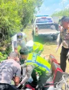 evakuasi korban kecelakaan maut KM 63 Sungai Ambawang.