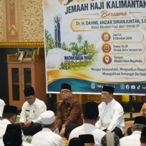 Gubernur Kalimantan Barat Ria Norsan bersama Wakil Menteri Haji dan Umrah RI Dahnil Anzar Simanjuntak menghadiri Pengajian Akbar Jemaah Haji Kalbar di Masjid Raya Mujahidin, Pontianak, Jumat (9/10/2026).