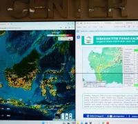 Penanganan kebakaran hutan dan lahan di Kalimantan Barat.
