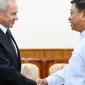 Pejabat keamanan Rusia Sergei Shoigu bertemu pimpinan junta militer Myanmar dalam penandatanganan kerja sama pertahanan.