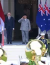 Presiden Prabowo Subianto menyambut PM Australia Anthony Albanese di Istana Merdeka.