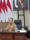 Gubernur Kalbar Ria Norsan memimpin rapat koordinasi kesiapsiagaan menghadapi potensi bencana hidrometeorologi menjelang musim hujan 2026/2027.