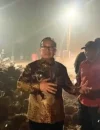 Bupati Kubu Raya Sujiwo meninjau progres pembangunan jalan di Desa Kampung Baru, Kecamatan Kubu, dan meminta pembatasan tonase kendaraan angkutan. (Foto: Prokopim KKR)