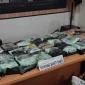 Satgas Pamtas Yonarmed 19 menyita 32,2452 kilogram sabu dan 4.867 pil ekstasi di jalur tikus kawasan perbatasan Entikong, Sanggau. (foto: Satgas Pamtas Yonarmed 19)