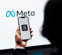 Aplikasi Threads milik Meta yang berhasil menembus 500 juta pengguna aktif bulanan pada 2026.