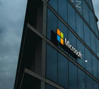 Startup AI cloud Lambda menandatangani kesepakatan multi-miliar dolar dengan Microsoft. (pexels.com/@salvatore-de-lellis)