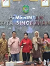 Audiensi KPID Kalbar dan Pemkot Singkawang membahas program Siaran Sehat untuk pelajar di Kota Singkawang.