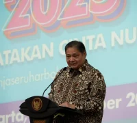 Menko Perekonomian Airlangga Hartarto membuka Kick Off Road to Harbolnas 2025 Menko Perekonomian Airlangga Hartarto membuka Kick Off Road to Harbolnas 2025 di Graha Sawala Jakarta. (ekon.go.id)