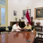 Menteri Koordinator Bidang Perekonomian Airlangga Hartarto bersama Presiden Prabowo Subianto saat mengumumkan stimulus ekonomi Semester II 2026 di Jakarta.