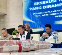 Bareskrim Polri ungkap pemblokiran rekening jaringan judi online senilai Rp255 miliar.