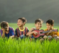 Ilustrasi - perlindungan anak dari ancaman narkoba dan kekerasan.