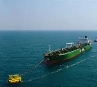 Kapal tanker milik Pertamina International Shipping yang tertahan di Selat Hormuz akibat meningkatnya konflik di Timur Tengah.