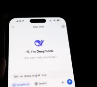 DeepSeek menaikkan tarif API V4-Pro dan V4-Flash hingga 11 kali lipat mulai 17 Agustus 2026.