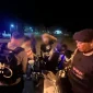 Personel Polres Bengkayang melakukan patroli malam untuk menindak aksi balap liar di kawasan Alun-Alun SDR Bengkayang.