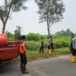 Polisi dan petugas damkar memantau lokasi rawan karhutla serta mengecek sumber air di Pontianak Utara.