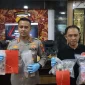 Kapolresta Pontianak Endang Tri Purwanto mengungkap kasus narkoba dengan barang bukti sabu, ekstasi dan cairan etomidate. (Res-Ptk)