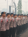 30 personel Brimob mengikuti apel pelepasan setelah selesai menangani Karhutla di Kayong Utara dan bergeser ke Sintang. (Foto: Res-KKU)