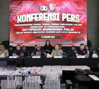 Bareskrim Polri mengungkap jaringan judi online bermodus deposit pulsa