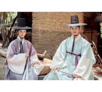 맘에든다 갓지영 Im Yoon-ah sebagai Yeon Ji-yeong dalam drama Bon Appétit, Your Majesty. (instagram.com/yoona__lim)